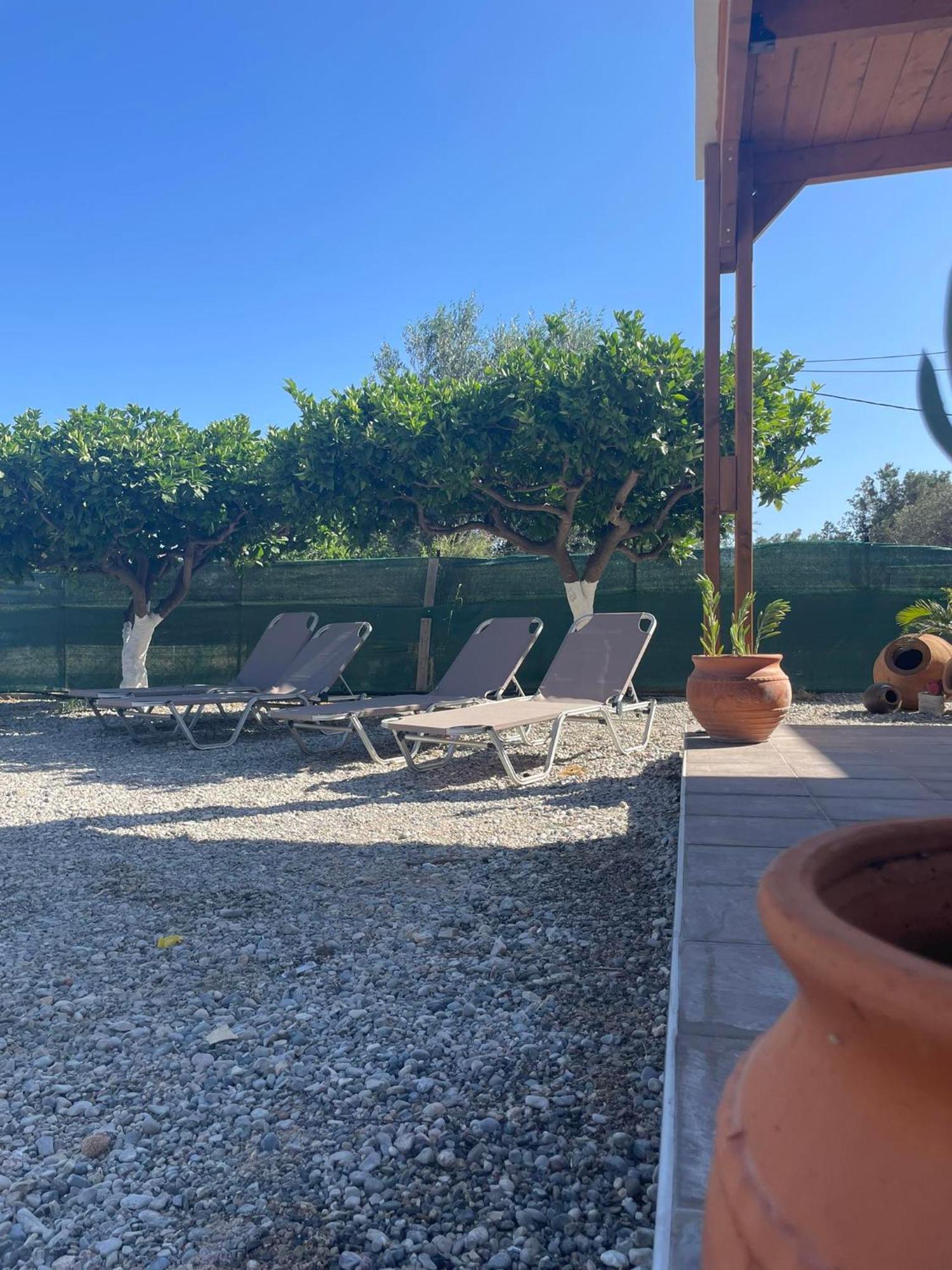 Villa Flora Afantou